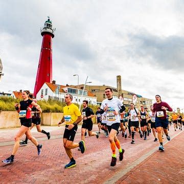 eindtijd halve marathon berekenen|Vul je 10K tijd in en we voorspellen je tijd op de。